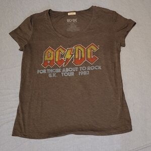 ACDC V-neck band tee